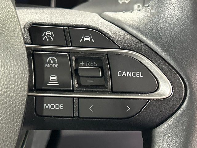 TOYOTA VOXY 4WD 2024