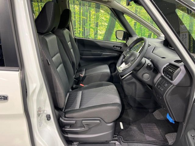 NISSAN SERENA  S-HYBRID 4WD 2019