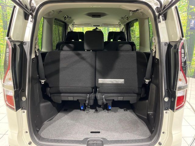 NISSAN SERENA  S-HYBRID 4WD 2019