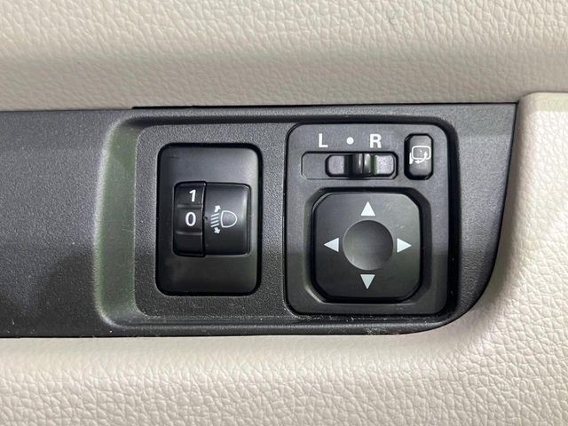 MITSUBISHI eK WAGON 2016