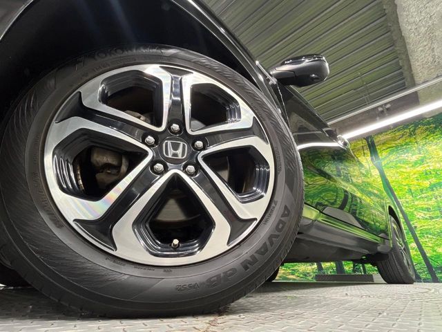 HONDA VEZEL HYBRID 2015