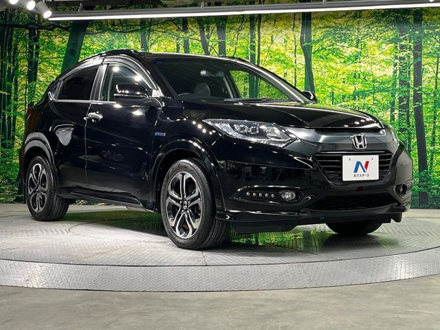 HONDA VEZEL HYBRID 2015