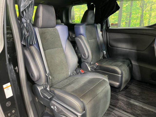 TOYOTA VELLFIRE 4WD 2016