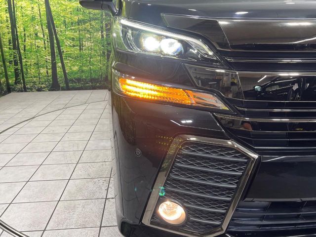 TOYOTA VELLFIRE 4WD 2016