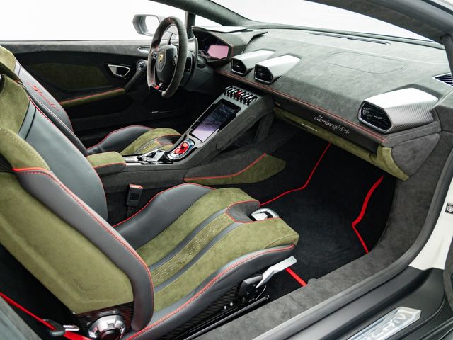 LAMBORGHINI LAMBORGHINI HURACAN 2024