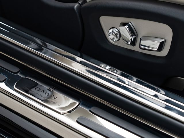 ROLLS-ROYCE ROLLS-ROYCE open 2017