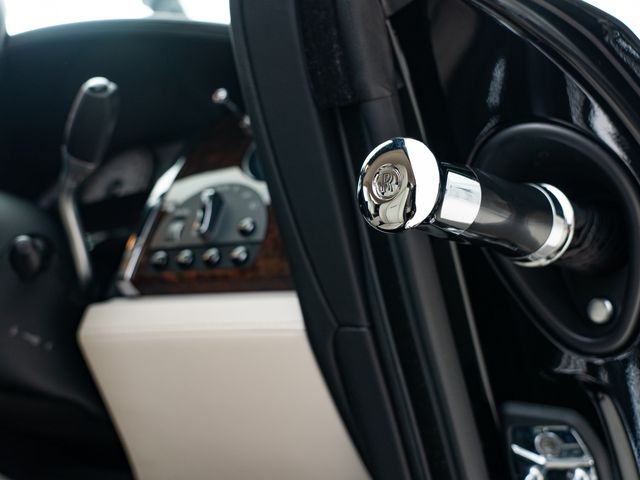 ROLLS-ROYCE ROLLS-ROYCE open 2017