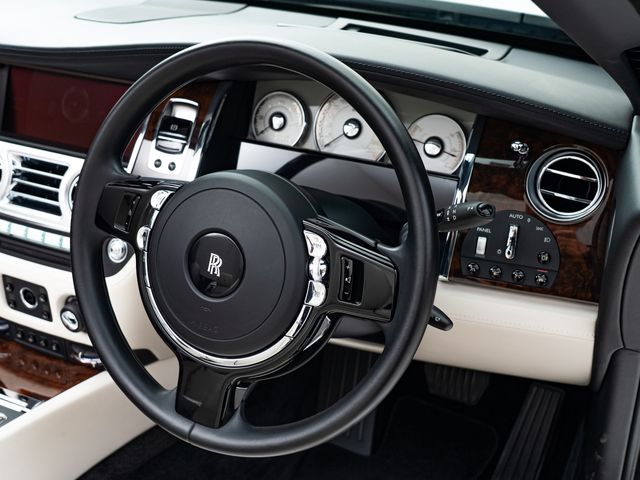 ROLLS-ROYCE ROLLS-ROYCE open 2017