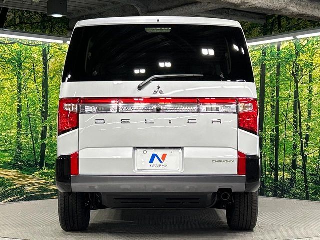 MITSUBISHI DELICA D:5 4WD 2025