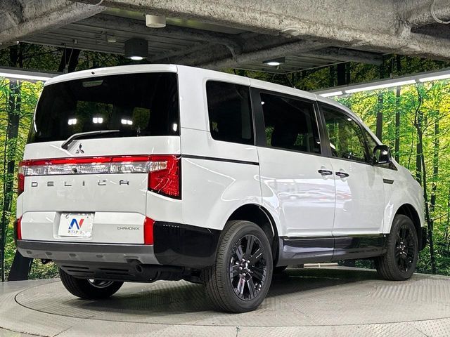 MITSUBISHI DELICA D:5 4WD 2025