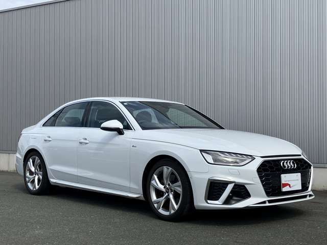 AUDI AUDI A4 2023