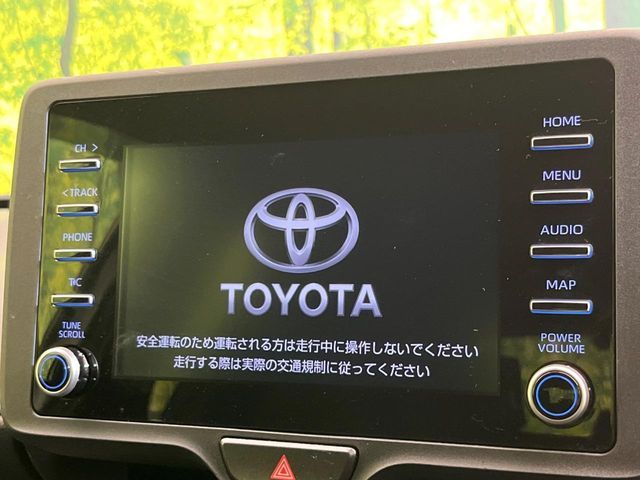 TOYOTA YARIS HYBRID 2022