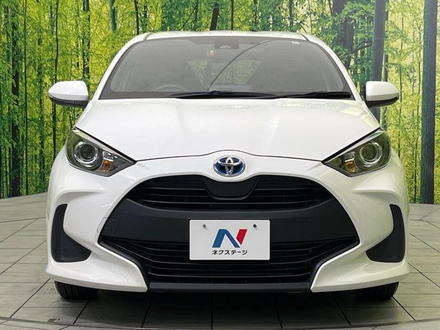 TOYOTA YARIS HYBRID 2022