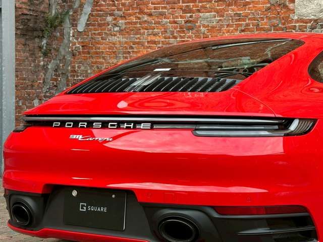 PORSCHE PORSCHE 911 2024