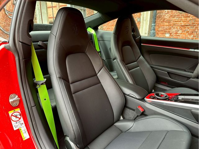 PORSCHE PORSCHE 911 2024