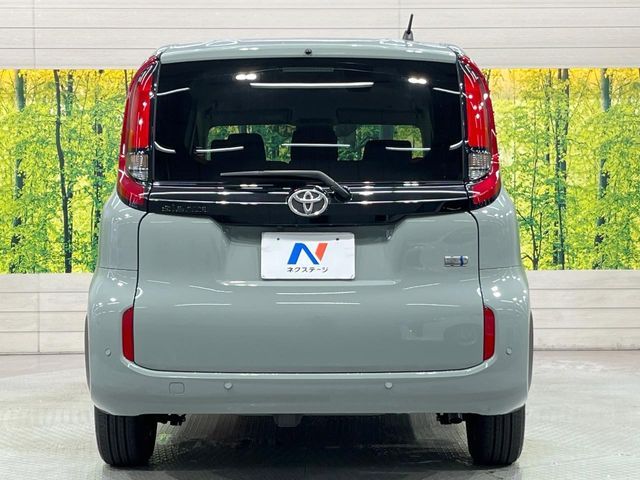 TOYOTA SIENTA HYBRID 2023