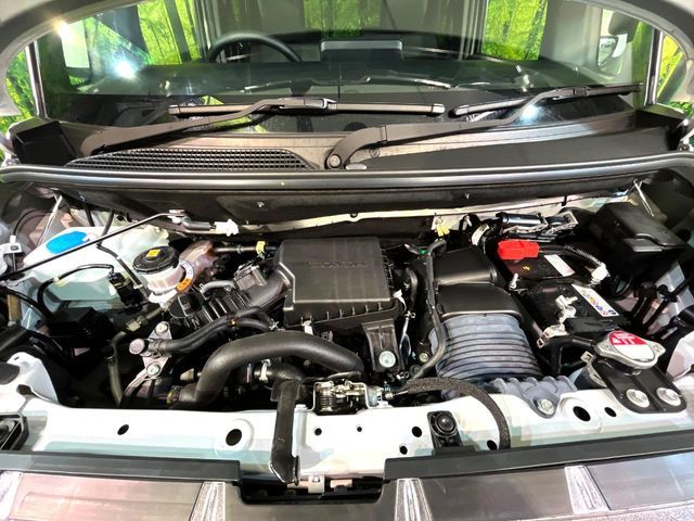 HONDA N BOX CUSTOM 2024