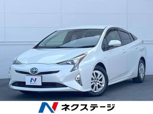 TOYOTA PRIUS 2016