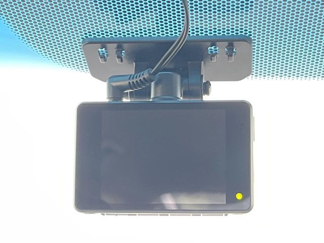 HONDA SHUTTLE HYBRID 2016