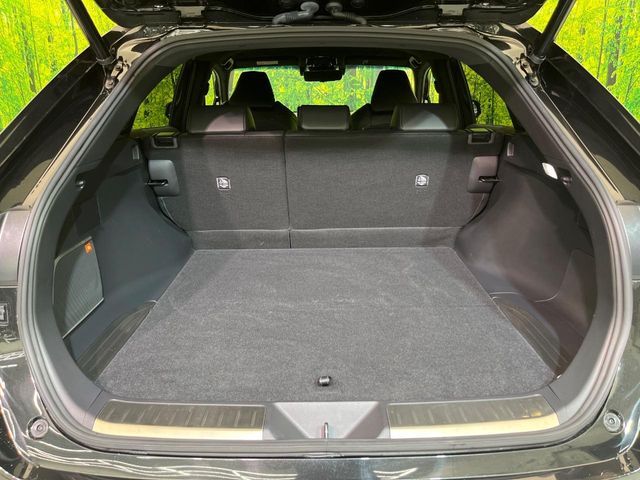 TOYOTA HARRIER HYBRID 2023