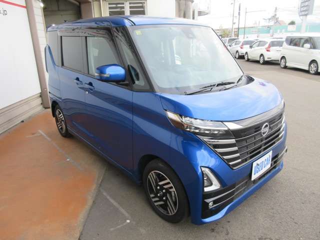 NISSAN ROOX 2023