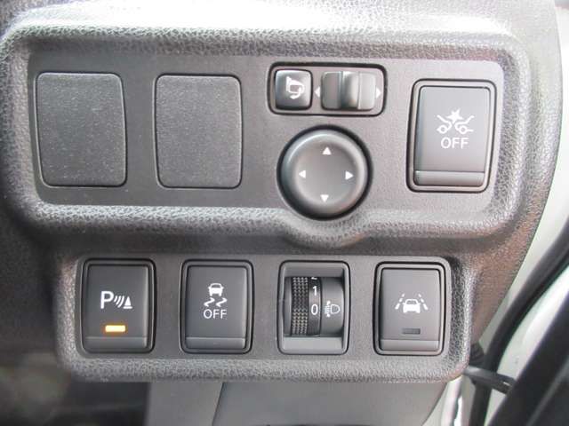 NISSAN NOTE 4WD 2020