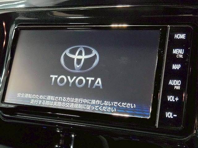 TOYOTA HILUX 4WD 2019