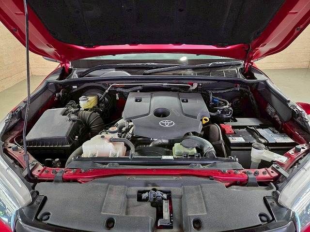 TOYOTA HILUX 4WD 2019