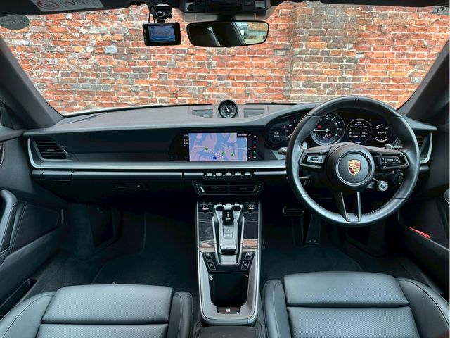 PORSCHE PORSCHE 911 2023