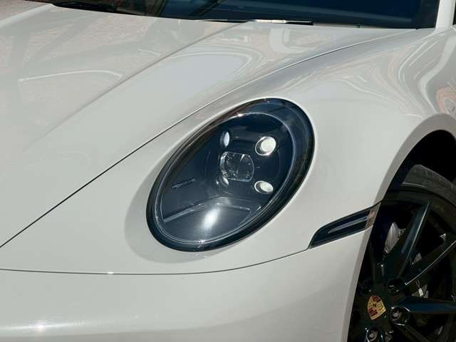 PORSCHE PORSCHE 911 2023