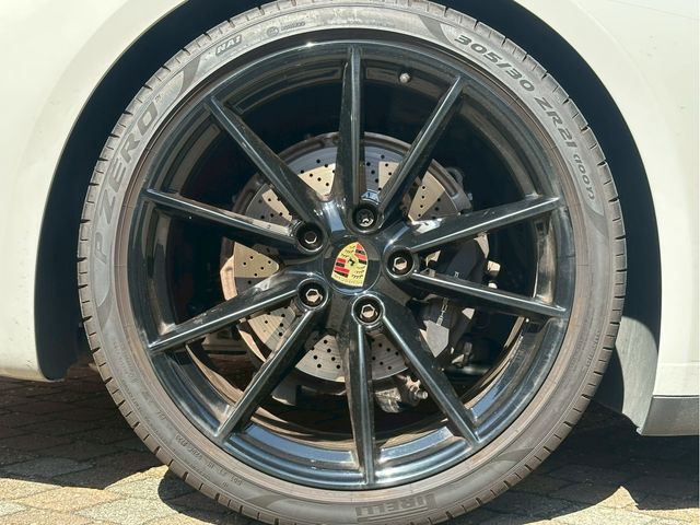 PORSCHE PORSCHE 911 2023