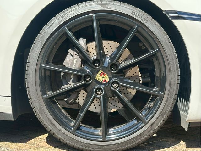 PORSCHE PORSCHE 911 2023