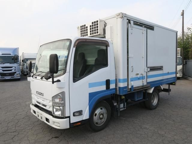 ISUZU ELF 2017