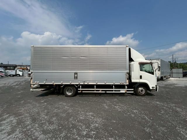 ISUZU FORWARD 2013