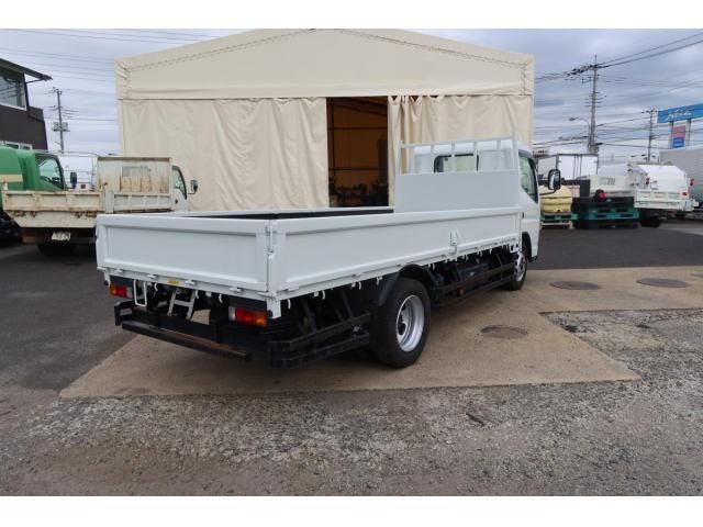 MITSUBISHI CANTER 2021