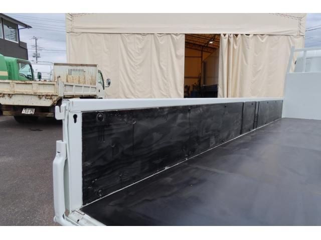 MITSUBISHI CANTER 2021