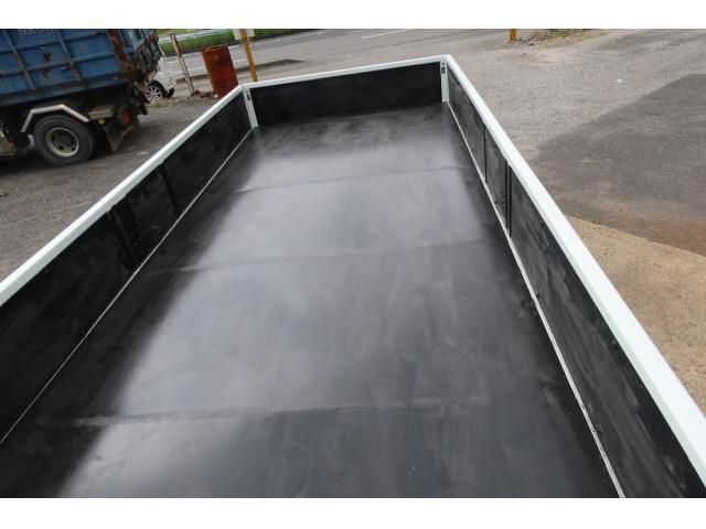 MITSUBISHI CANTER 2021