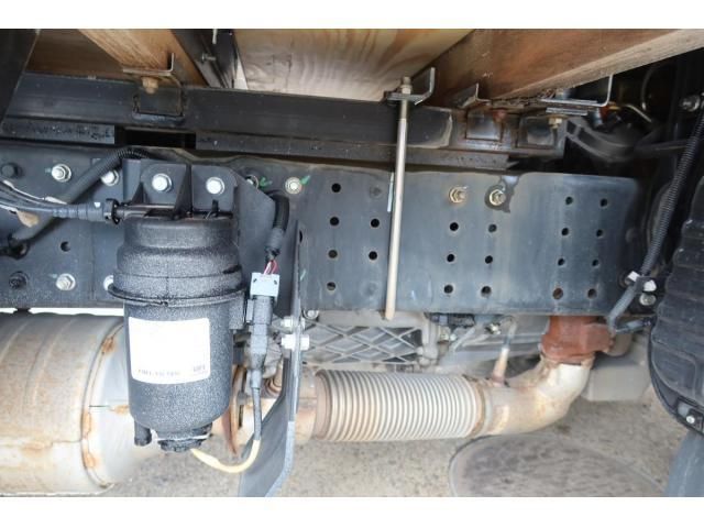 MITSUBISHI CANTER 2021