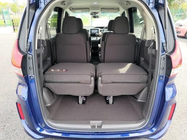HONDA FREED 2018