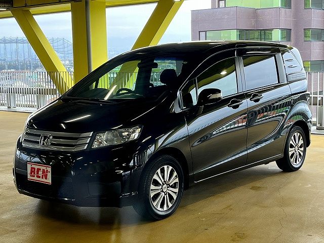 HONDA FREED Spike 2012