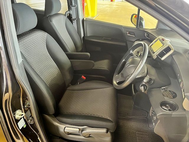 HONDA FREED Spike 2012