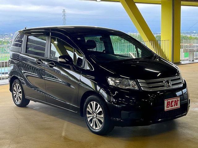 HONDA FREED Spike 2012