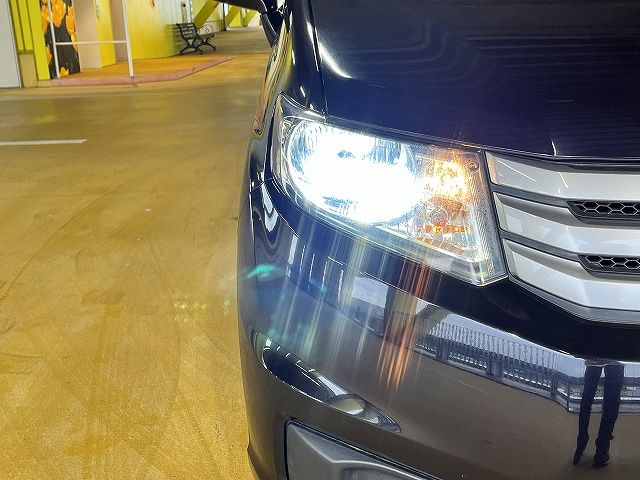 HONDA FREED Spike 2012