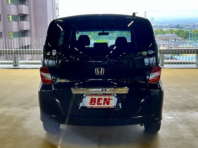 HONDA FREED Spike 2012