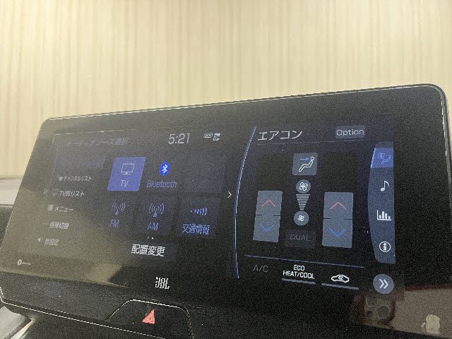 TOYOTA HARRIER HYBRID 2021