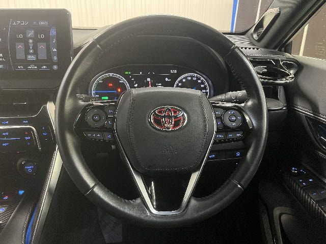 TOYOTA HARRIER HYBRID 2021