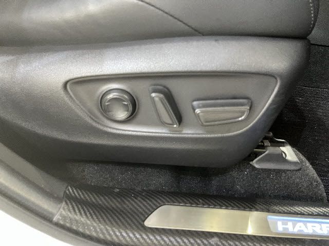 TOYOTA HARRIER HYBRID 2021