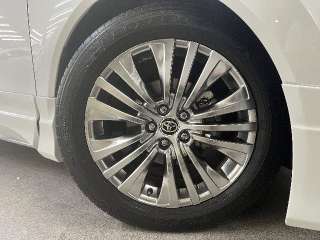 TOYOTA HARRIER HYBRID 2021