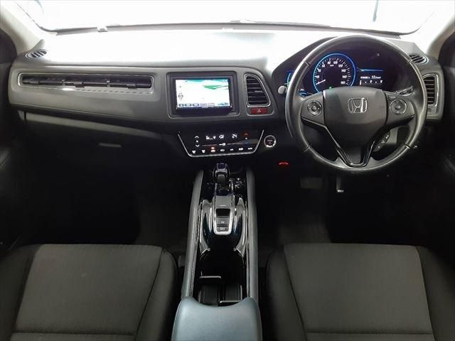 HONDA VEZEL HYBRID 2015