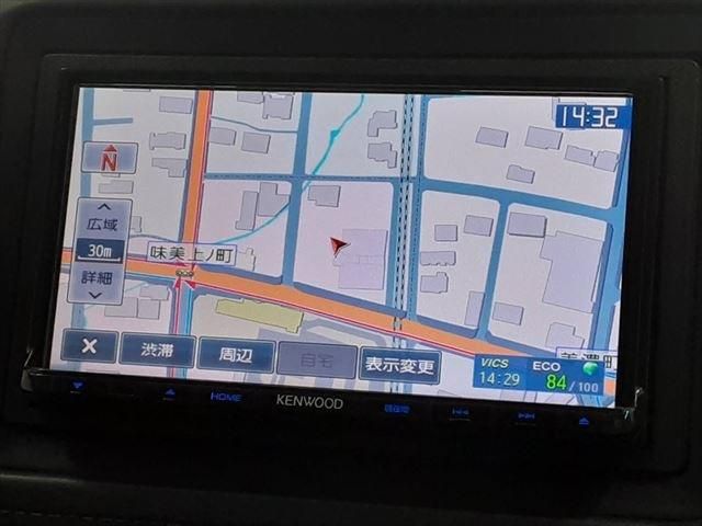 HONDA VEZEL HYBRID 2015